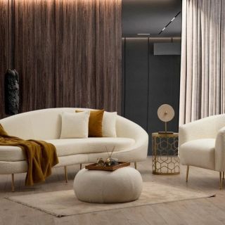 Krémové posezení od HANNAH HOME 🤍 Tóny, které zútulní každý kout – ať už hledáš novou pohovku, nebo jen inspiraci do...